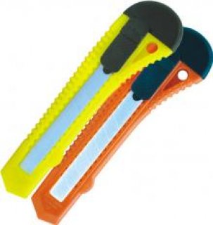 Estilete Largo **simples  Master  Mp451